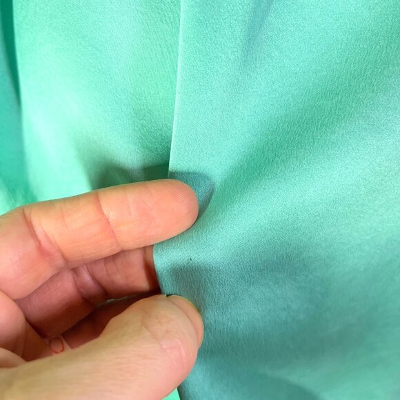 Victoria's Secret One Size Silk Short Robe Seafoam Green *Flaw - Picture 7 of 15